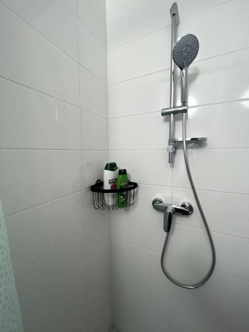 Hana Home Mantes-La-Jolie 6 Personnes Parking Public Gratuit Business&Family Eksteriør billede