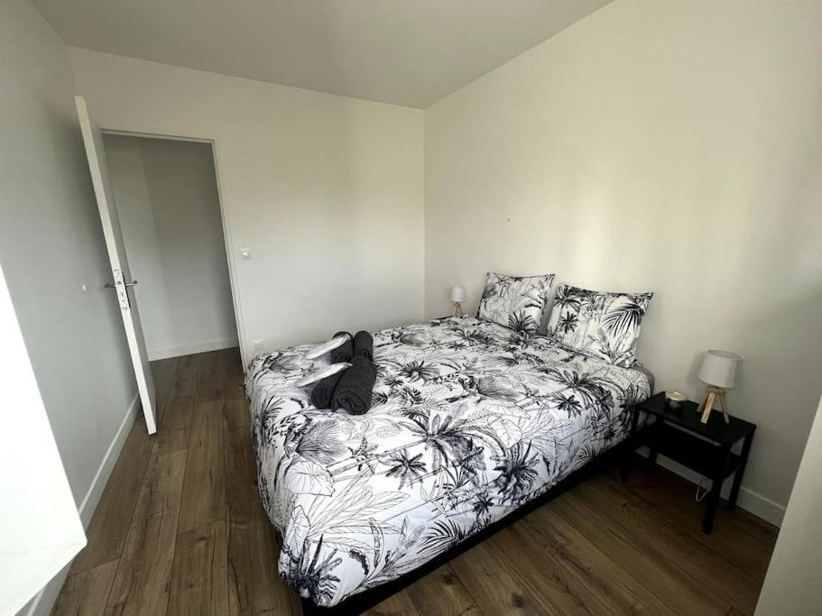 Hana Home Mantes-La-Jolie 6 Personnes Parking Public Gratuit Business&Family Eksteriør billede